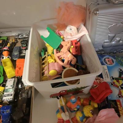 Sale Photo Thumbnail #146