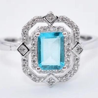 Sterling Silver 0.75 Carat Blue Topaz Art Deco Ring - Likely Natural