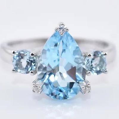 Sterling Silver 2.5 Carat Natural Pear Sky Blue Topaz Ring