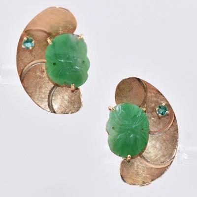 Antique Art Deco 14k Yellow Gold Carved Jadeite & Emerald Leaf Clip-On Earrings
