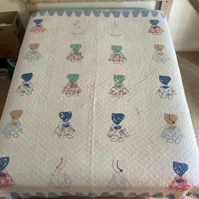 Hand Made “Sunbonnet Sue” Quilt 