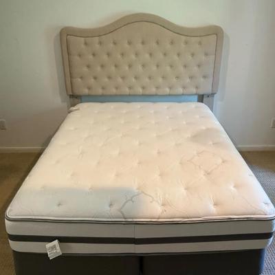 Queen Headboard And Mattress 