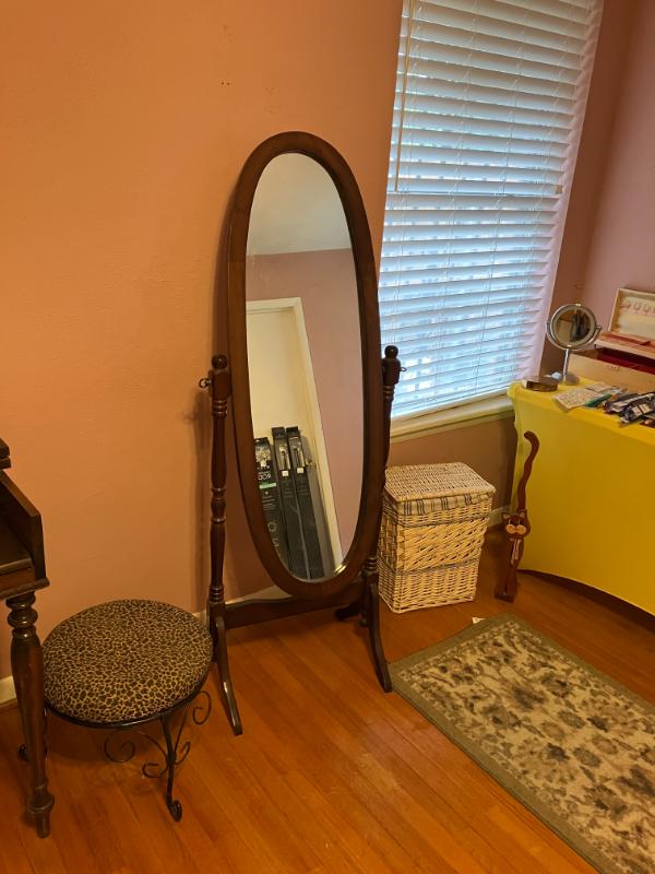 Sale Photo Thumbnail #26