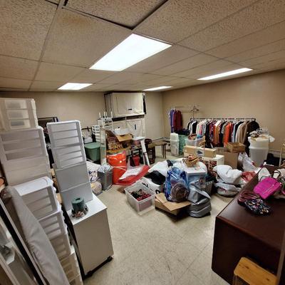 Sale Photo Thumbnail #29