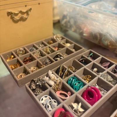 Sale Photo Thumbnail #26