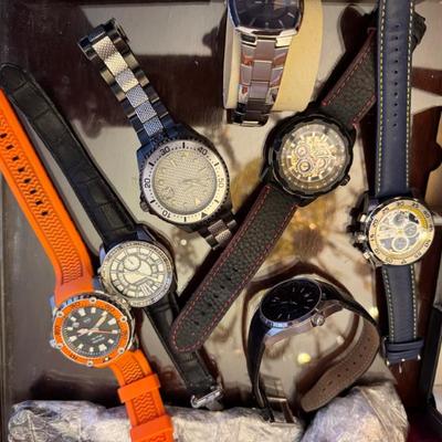 Sale Photo Thumbnail #144