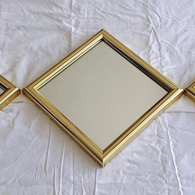(3) Square Mirrors 