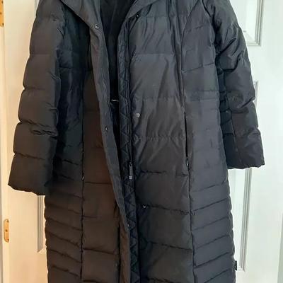 Women's Calvin Klein Long Puffer Coat- Size M