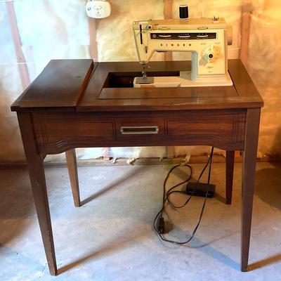 Singer Sewing Machine