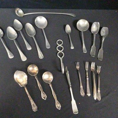 St116 cool old servingware