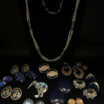 Ct665 blue costume jewelry