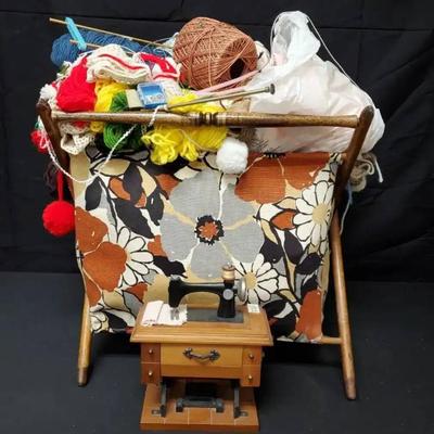 Ct641 knitting mystery lot