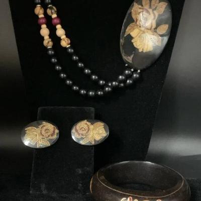 Ct618 beautiful black tan floral jewelry