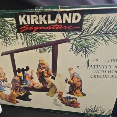 Ct634 christmas kirkland 13 pc nativity set