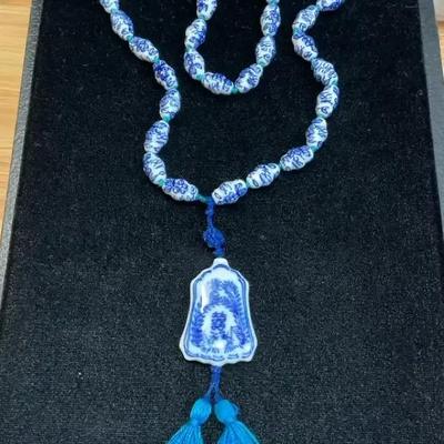 Chinese porcelain tassel necklace