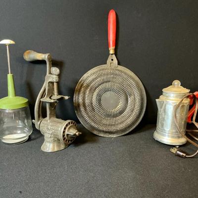 Vintage Kitchen Pieces 2