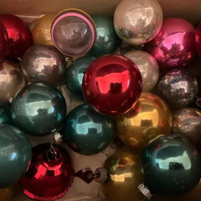 Assortment Of Mixed Vintage Glass Ornaments