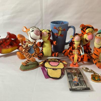 Various Collectable Tigger Items 1