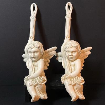 Hanging Drapery Cherub Statues