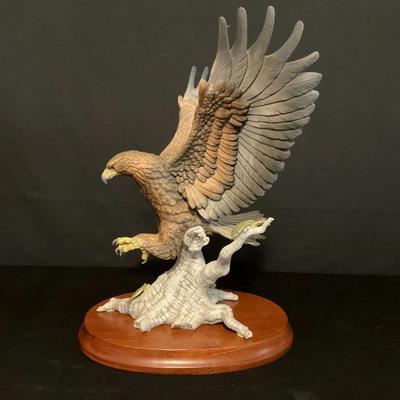 Lenox “Eagle Of Glory” The Kings Of The Sky Collection