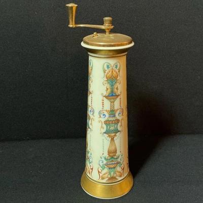 Lenox Lido Pepper Mill