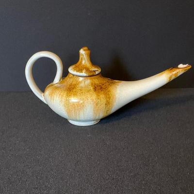 Douglas Ferguson Pigeon Forge Oil Lamp
