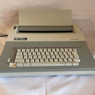 Smith Corona Electric Typewriter Model 5A-1 