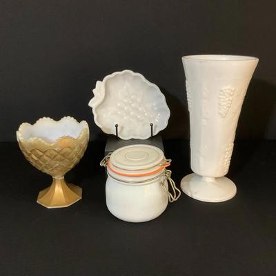 Milkglass Menagerie