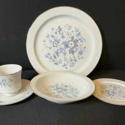 Danbury China Set Of 8