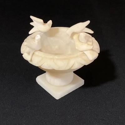 Vintage Miniature Alabaster Birdbath & Birds