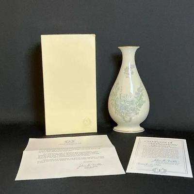 Lennox Mother’s s Day Vase 