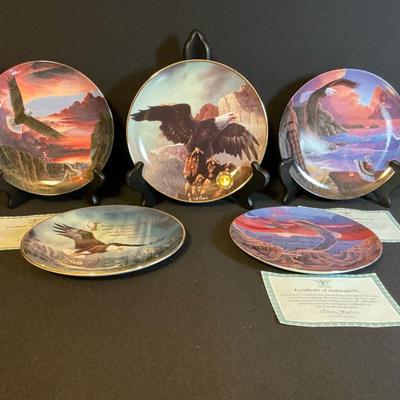 Eagle-Themed Collector’s Plates
