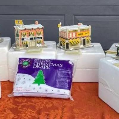Packers Village Pieces - Lot 3 