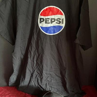 Pepsi T-shirt and Hat - Lot 4 