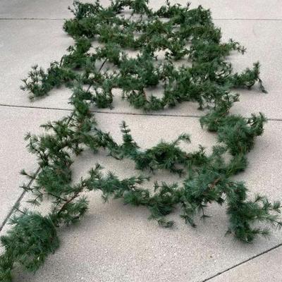 Faux Premium Garland