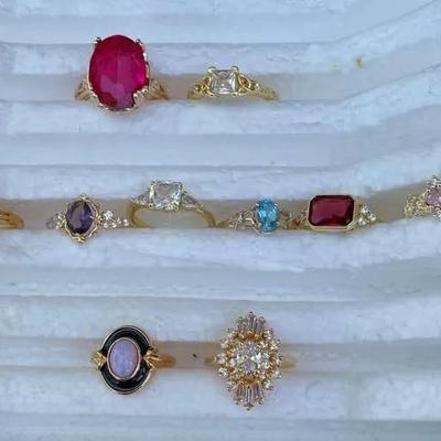 Costume Gold-Tone Rings - Lot 1 
