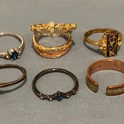 Costume Rings Mixed Tones - Lot 2