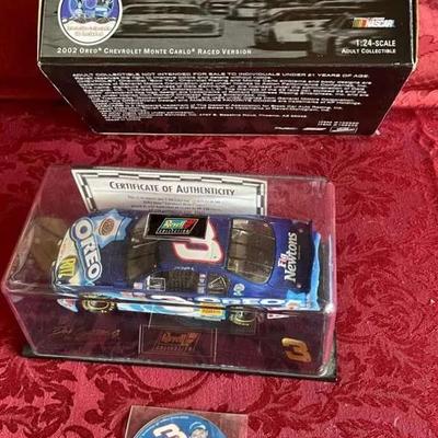 Dale Earnhardt Jr - Lot 2 