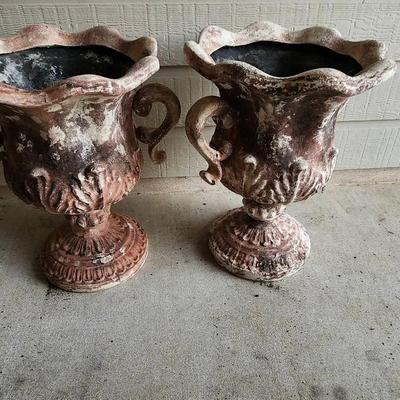 Resin Planter Urns
