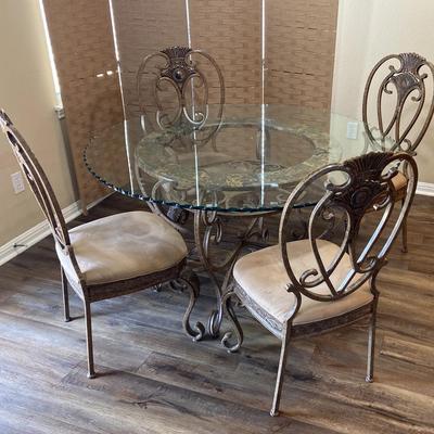 Dining Room Table 
