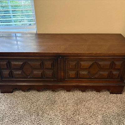 Lane Cedar Chest