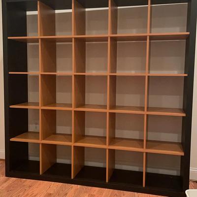 25 Cube Storage Unit