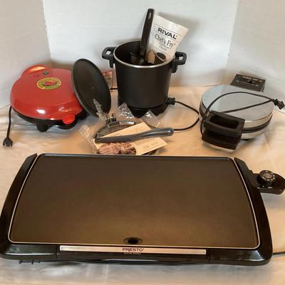 Assorted Small Appliances (5)