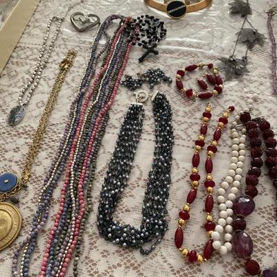 Sale Photo Thumbnail #86
