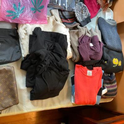 Sale Photo Thumbnail #128