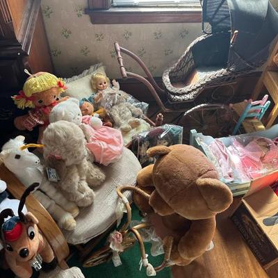 Sale Photo Thumbnail #74