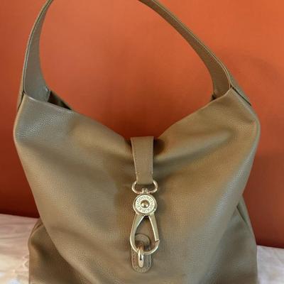 Sale Photo Thumbnail #105