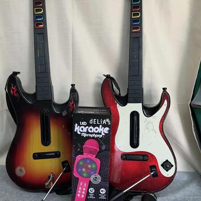 Play Station - Guitar Hero Guitars