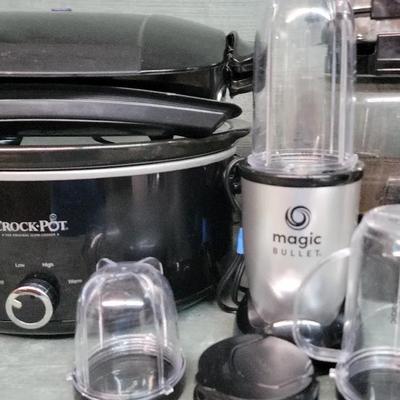 Kitchen Appliances Including Magic Bullet