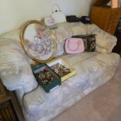 Sale Photo Thumbnail #18